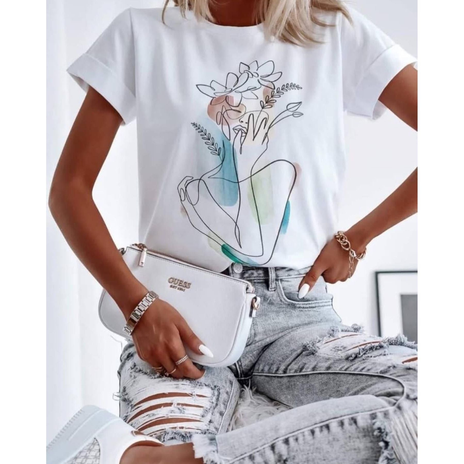 White T-shirt with Floral Design - Sokayaa